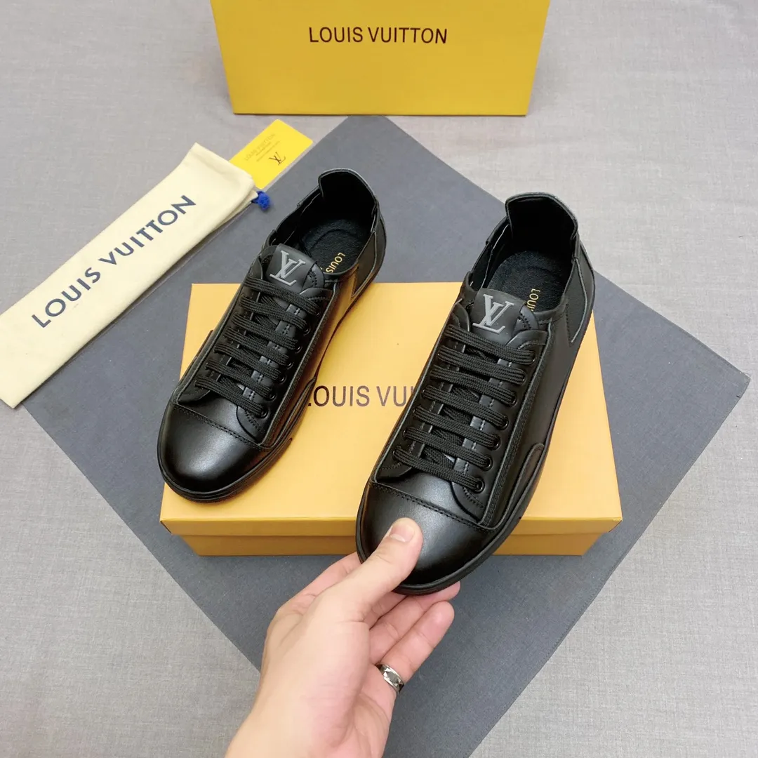 p380🇮🇹🇮🇹LV🔍🔍Men's 🚹Classic series counters are on sale simultaneously, code number: 38-44, 🇮🇹Italian imported cowhide lining + original special materials, completely 1⃣️ Than 1⃣️Reproduction🇮🇹💪Sole: The original sole is specially provided by the original factory. The exclusive movable molded sole is super comfortable. ⚠The original factory follows the order, 🔍🔍high quality, you can go in and out of the counter at will, welcome to compare. No. 019